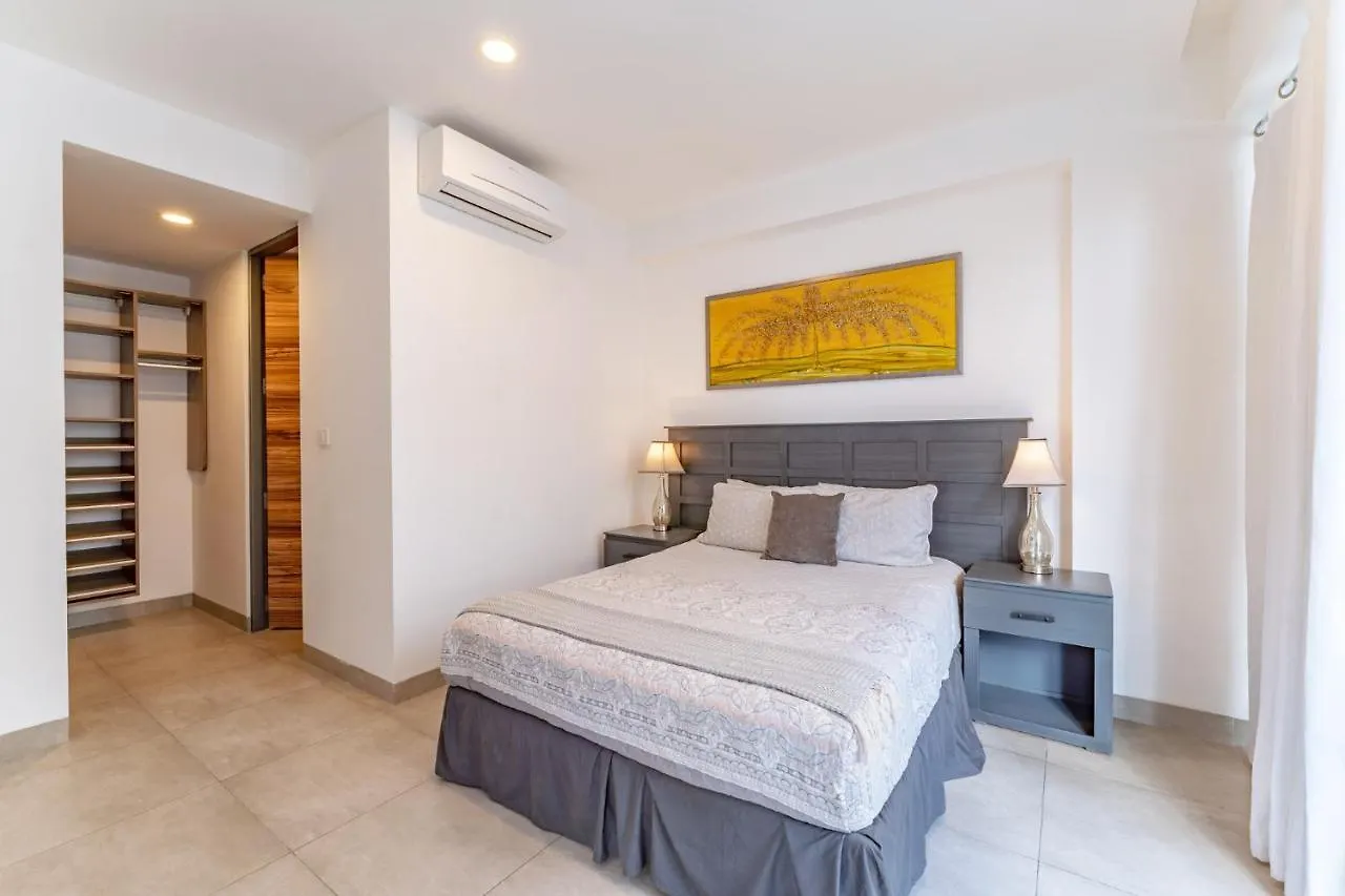 Icono Playa Apartment Playa del Carmen Mexico