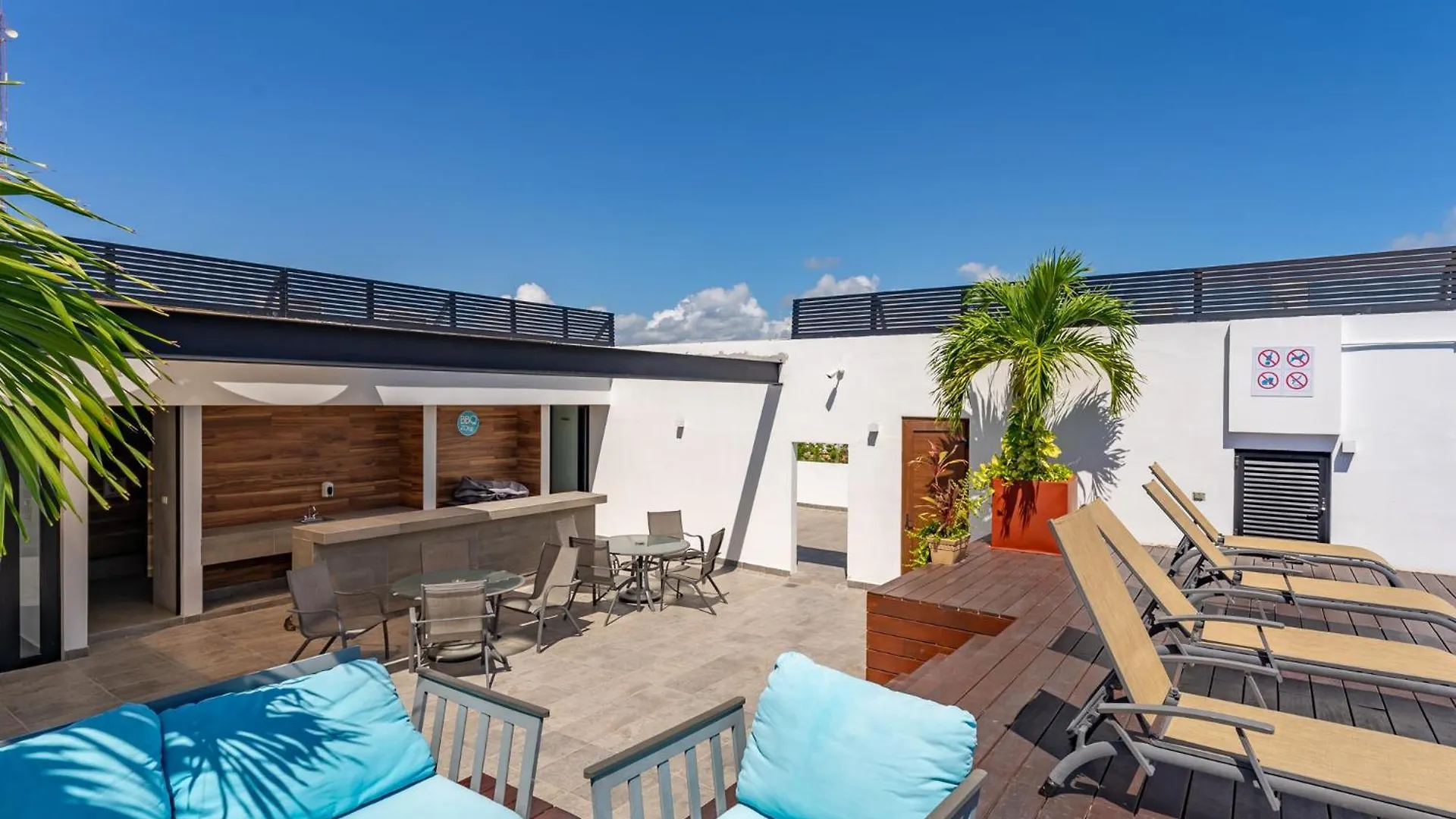 Icono Playa Apartment Playa del Carmen Mexico
